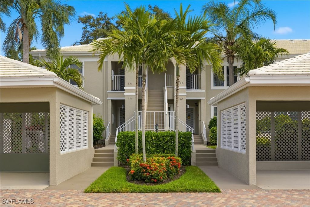 5899 Chanteclair Dr 222, Naples