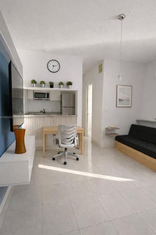 Photo of Listing #A11913372