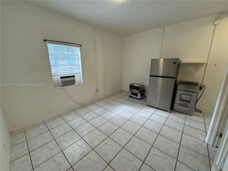 Photo of Listing #A11913727