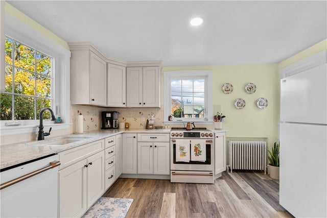 72 Kane Ave, Middletown