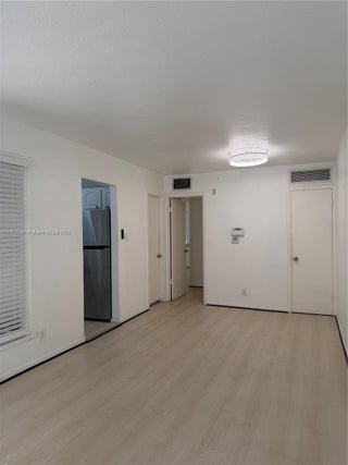 Photo of Listing #A11914349