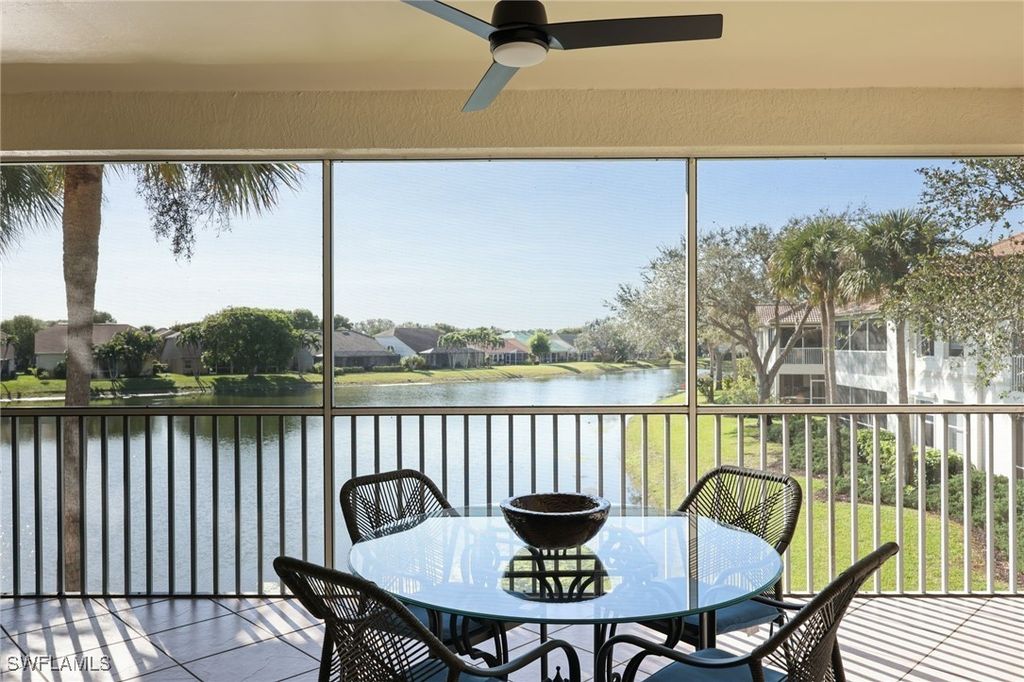 7828 Gardner Dr 5-202, Naples