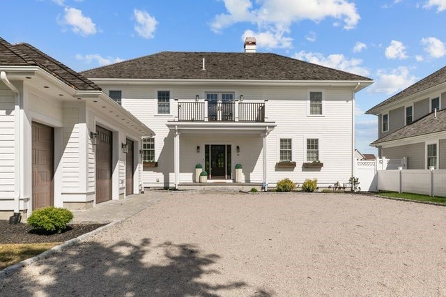 45 Carnegie Abbey Ln, Portsmouth