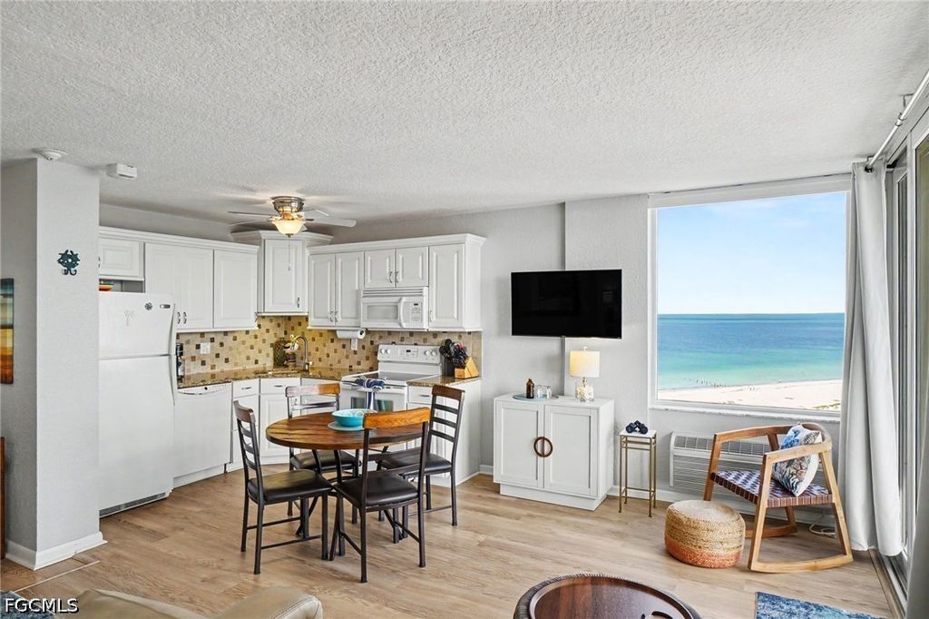 7330 Estero Blvd 906, Fort Myers Beach