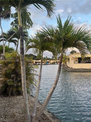 Photo of Listing #A11915673