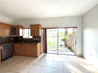 Photo of Listing #A11916040