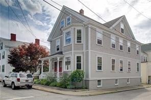44 Charles St # 1, Newport
