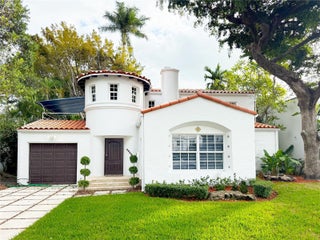 Photo of Listing #A11915817