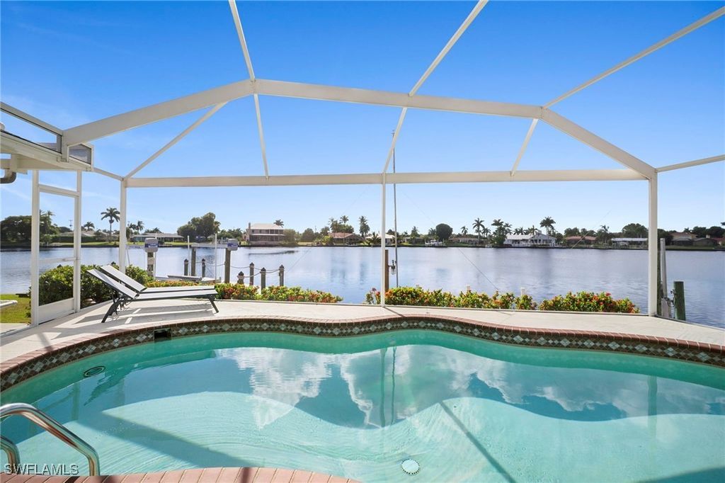 4530 W Coral Cir, Fort Myers