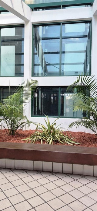 Photo of Listing #A11915286