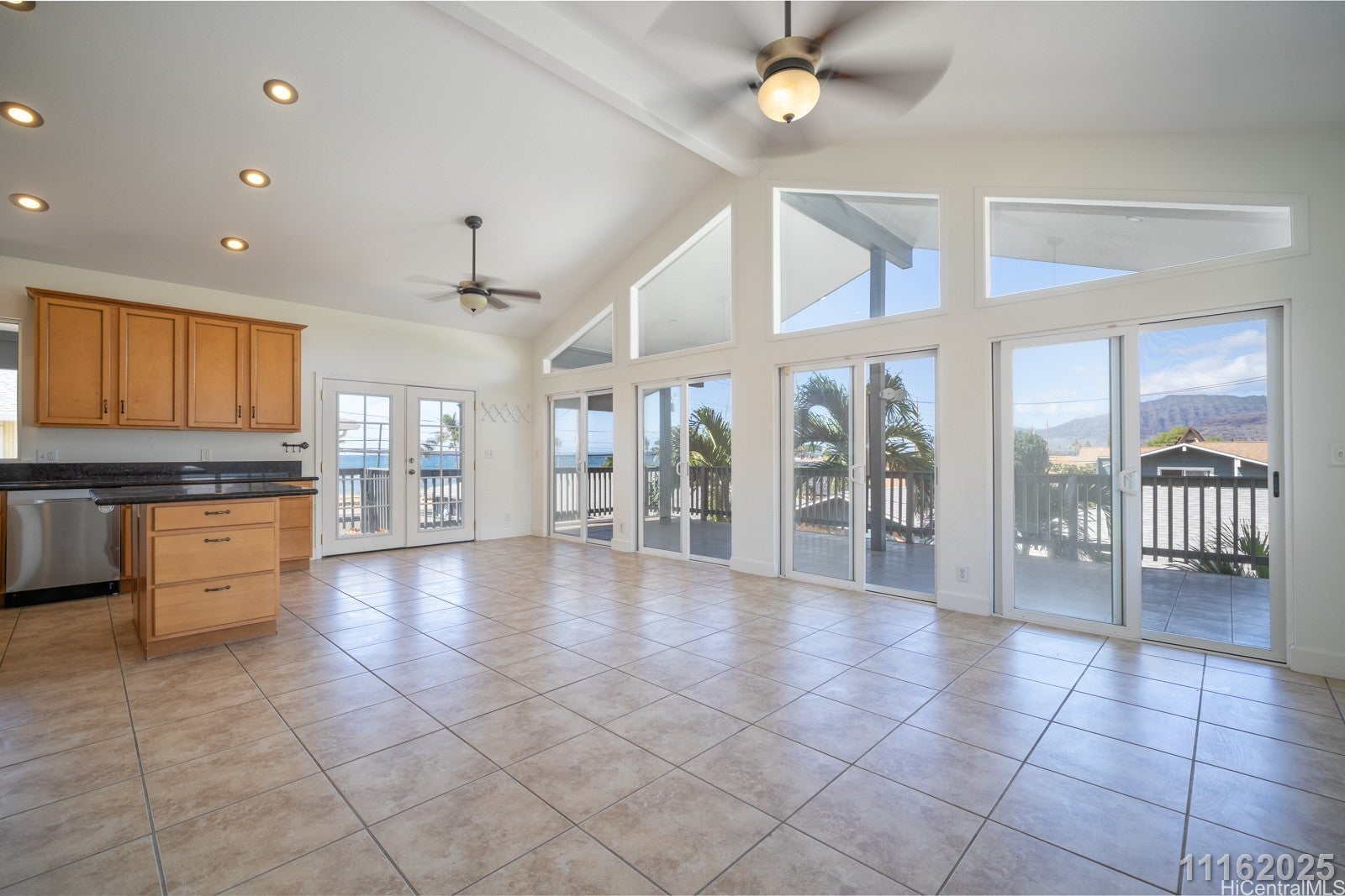 Photo of Listing #202525903