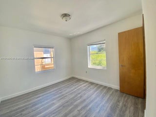 Photo of Listing #A11918643