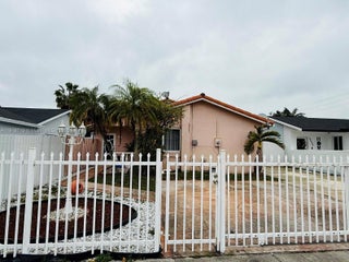 Photo of Listing #A11918713