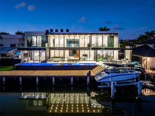 Photo of Listing #A11918268