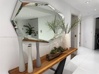 Photo of Listing #A11918966