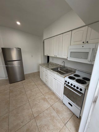 Photo of Listing #A11921996