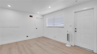 Photo of Listing #A11923119