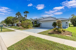 Photo of Listing #A11923559