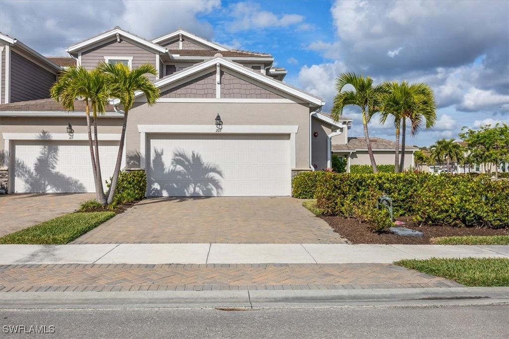 4687 Arboretum Cir 203, Naples