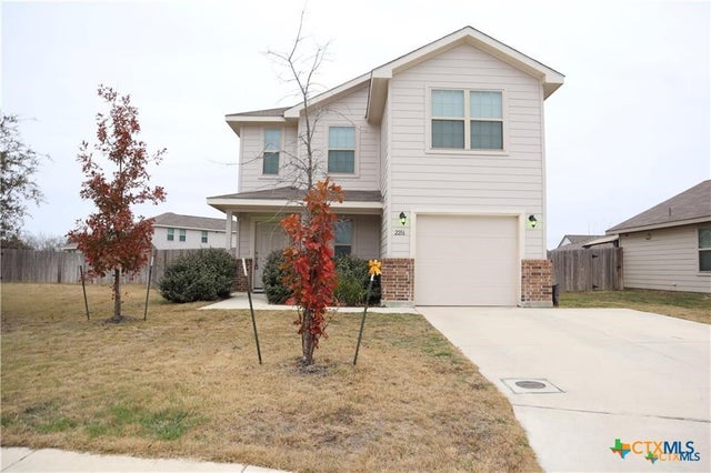 2216 Mayfield Lane, Seguin