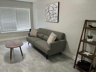 Photo of Listing #A11923213