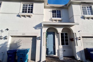 Photo of Listing #A11916327