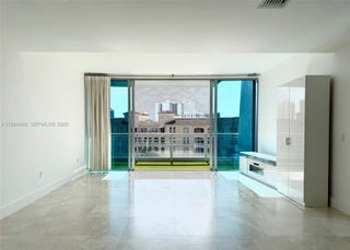 Photo of Listing #A11924858