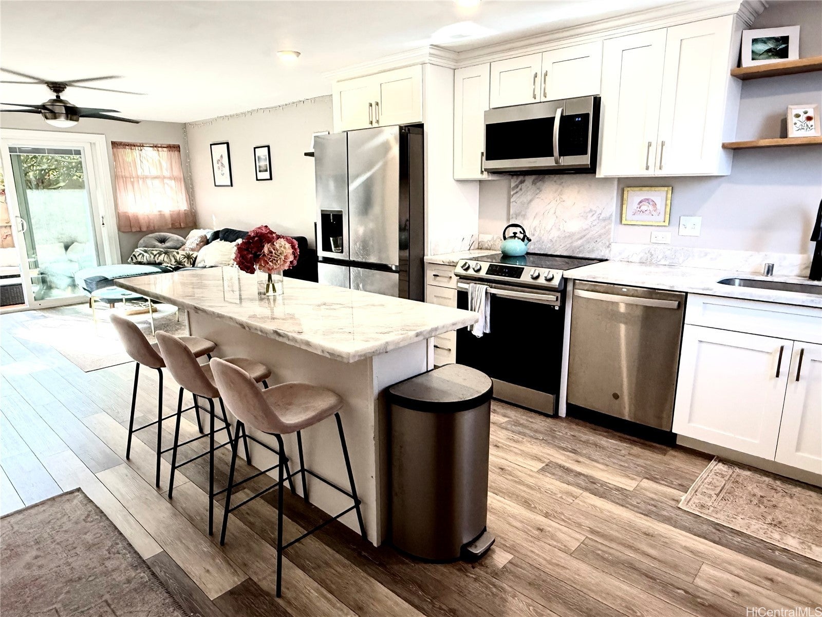 Photo of Listing #202527547