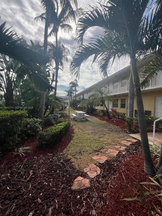 Photo of Listing #A11925775