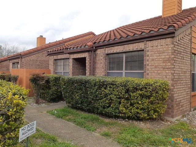 1133 Ashby Street C9, Seguin