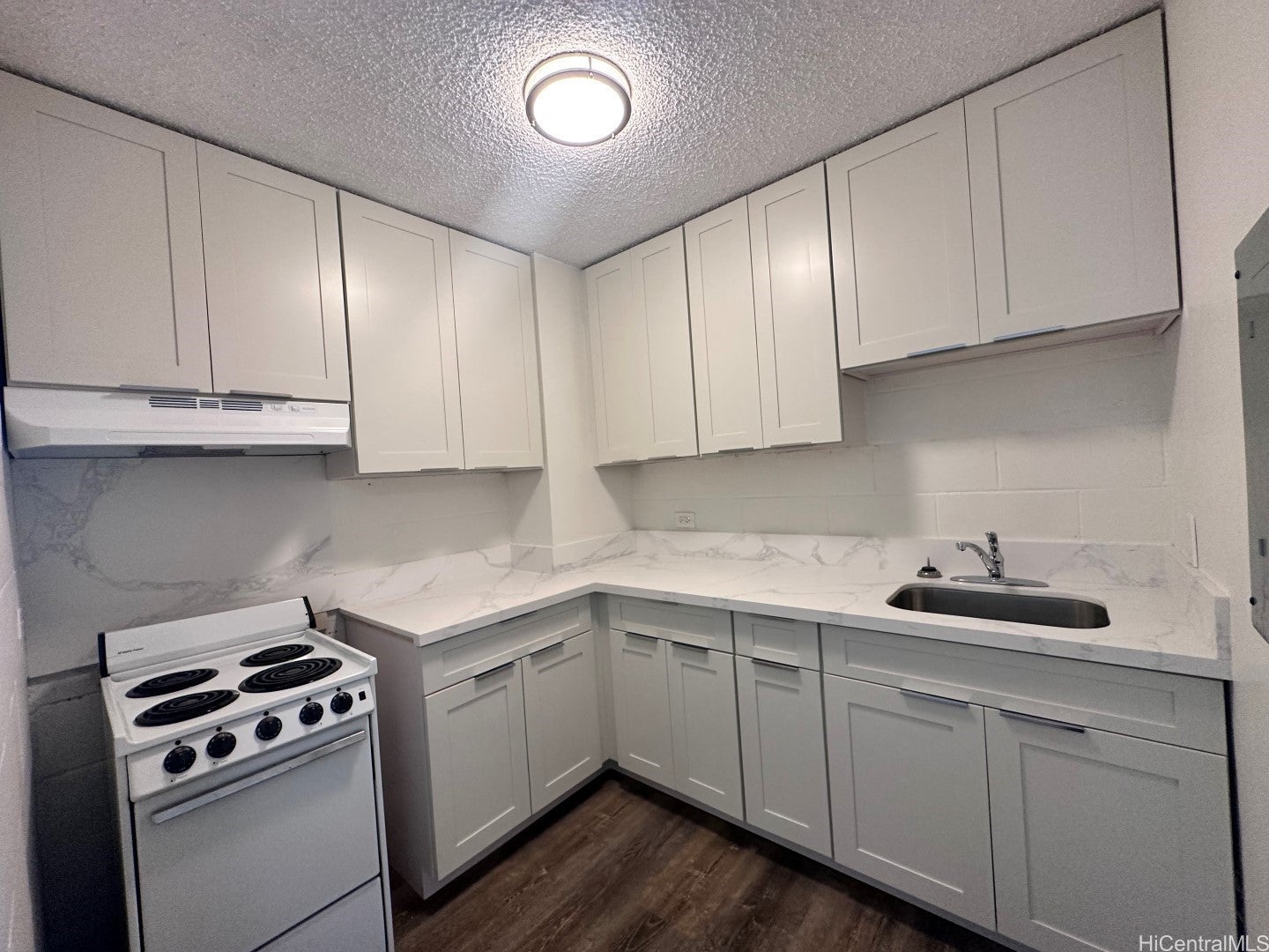 Photo of Listing #202527586