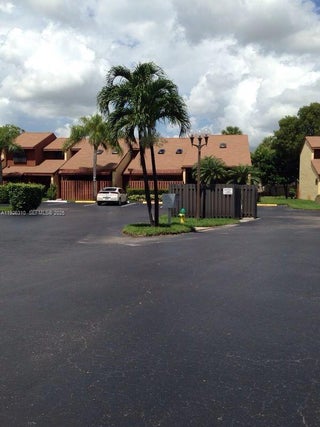 Photo of Listing #A11926310