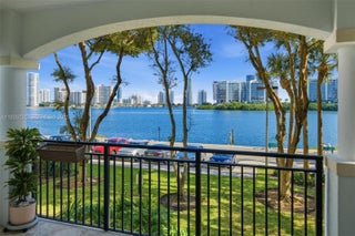 Photo of Listing #A11926535