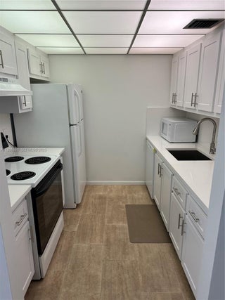 Photo of Listing #A11926659