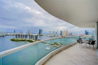 Photo of Listing #A11927782