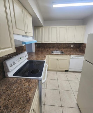 Photo of Listing #A11928264