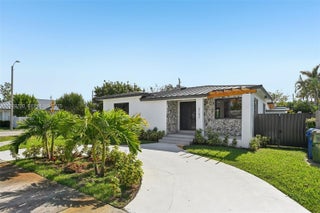 Photo of Listing #A11928700