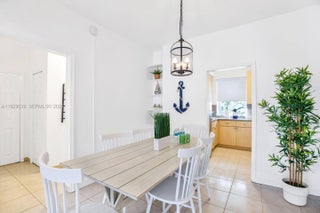 Photo of Listing #A11929039