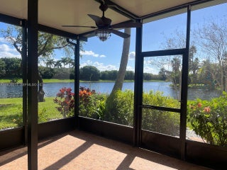 Photo of Listing #A11929217