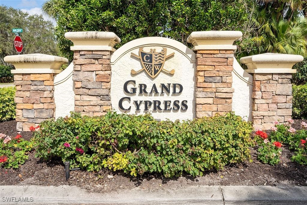3445 Grand Cypress Dr 202, NAPLES