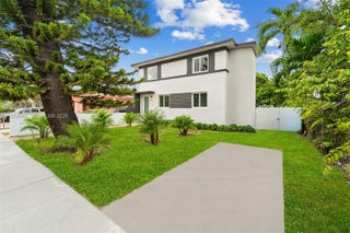 Photo of Listing #A11930098