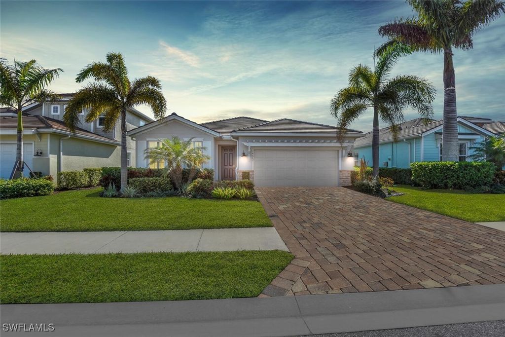 14662 Catamaran Pl, NAPLES