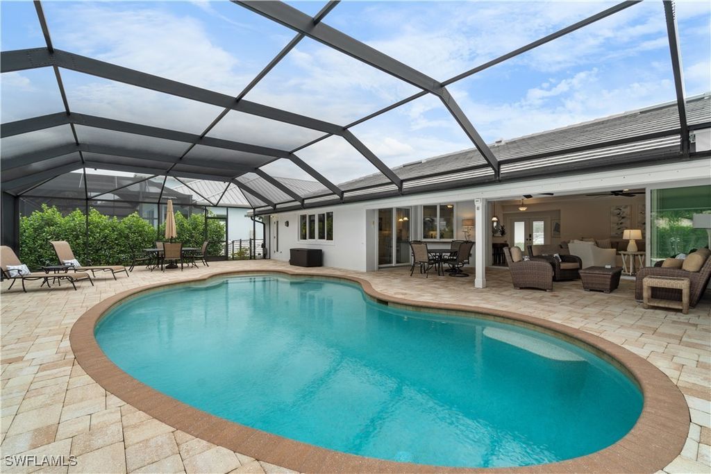 535 Anchor Rode Dr, Naples