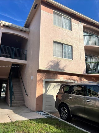 Photo of Listing #A11931569