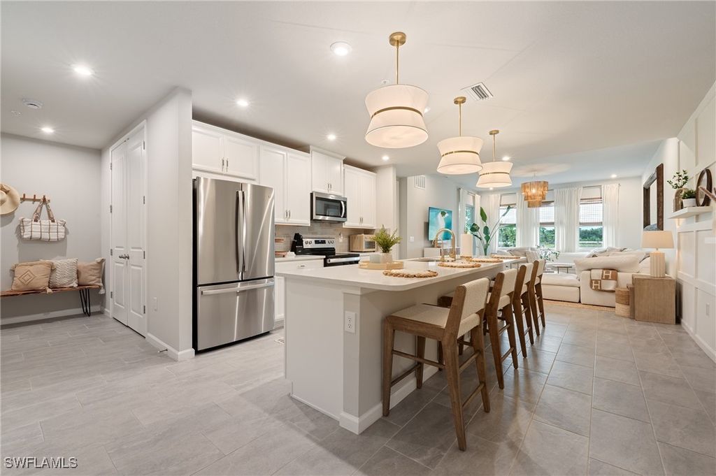 4638 Arboretum Cir 102, Naples