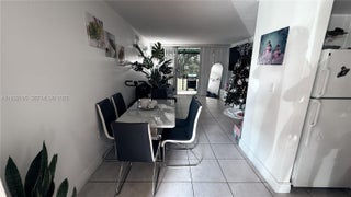 Photo of Listing #A11932195