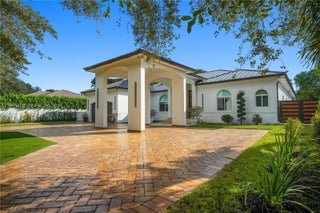 Photo of Listing #A11933459