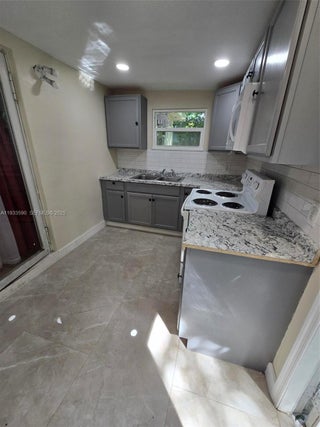 Photo of Listing #A11933590