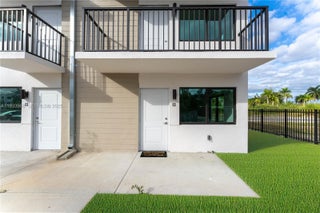 Photo of Listing #A11933966