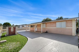 Photo of Listing #A11933405